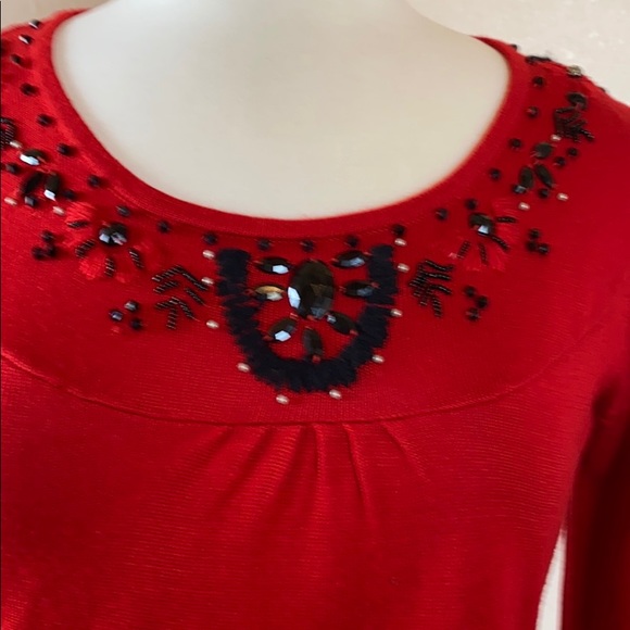 Sweater - Picture 2 of 3